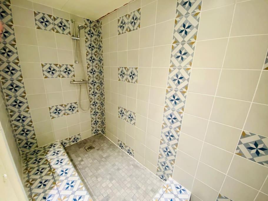 Les Coquelicots Du Quartier Haut Apartman Sète Kültér fotó